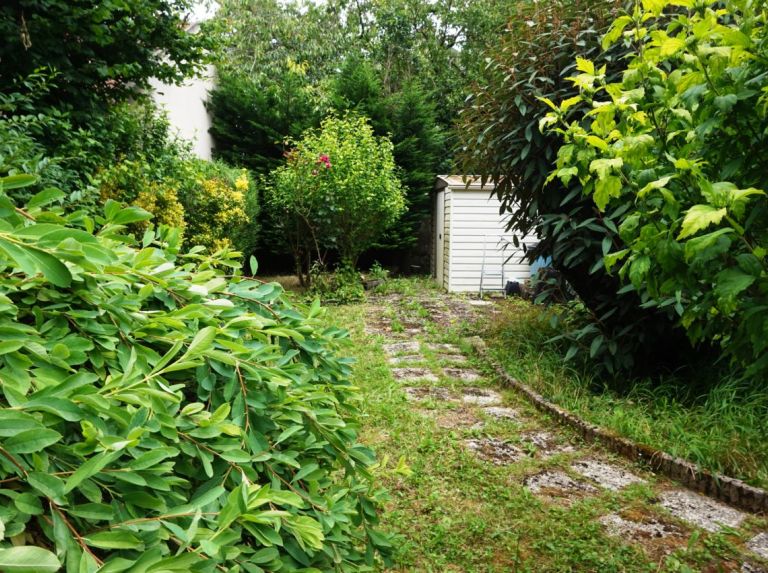 Appartement avec jardin