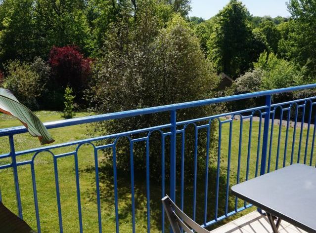 Vaste appartement situé au Centre Ville